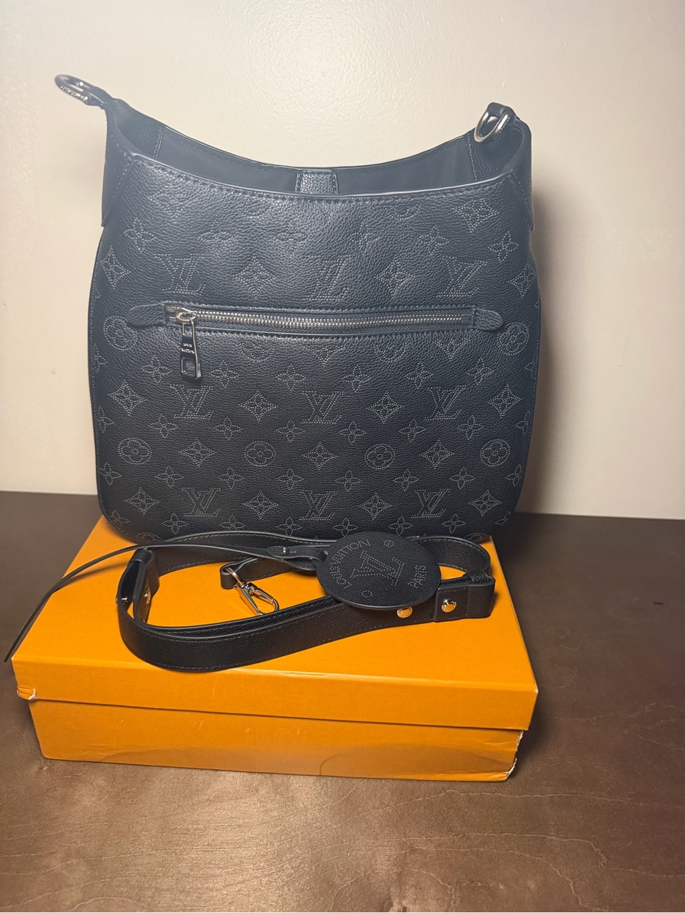Authentic Louis Vuitton Black Monogram Empreinte Leather Shoulder Bag - Picture 8 of 11
